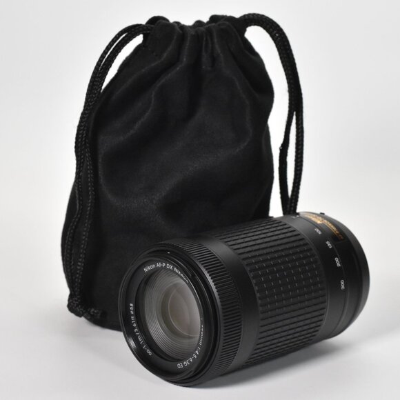 Nikon AF-P DX NIKKOR 70-300mm f/4.5-6.3G ED Zoom Telephoto Lens w/Bag MINT - Picture 1 of 9